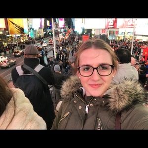 Meet your Posher, Elsabe